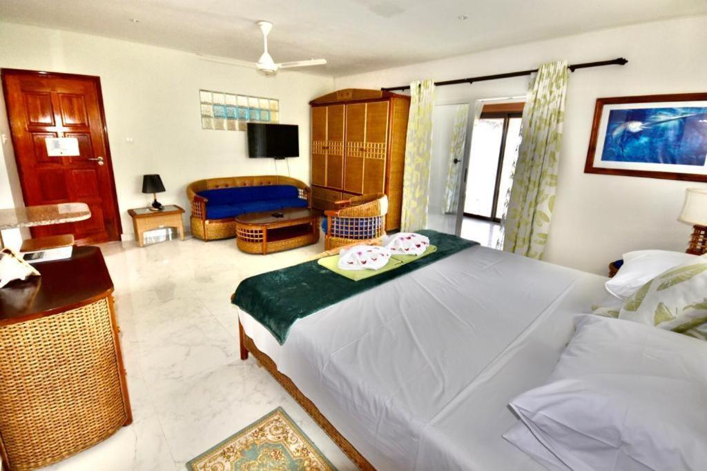 Sea Splash Self Catering And La Petite Maison Grand Anse  Bagian luar foto