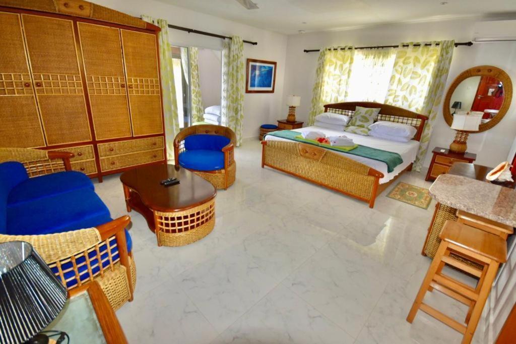 Sea Splash Self Catering And La Petite Maison Grand Anse  Bagian luar foto